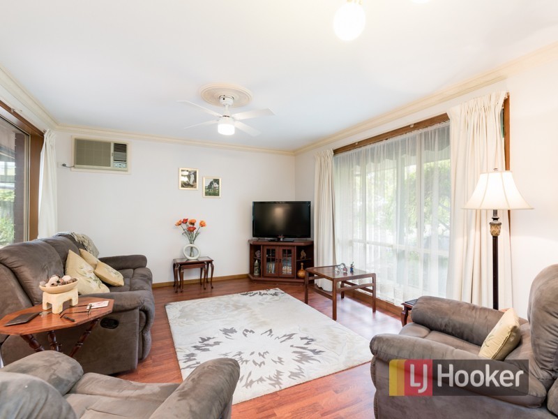 8 Bruce Court, Pakenham VIC 3810