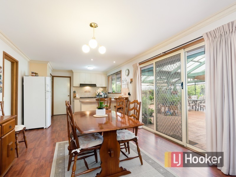 8 Bruce Court, Pakenham VIC 3810