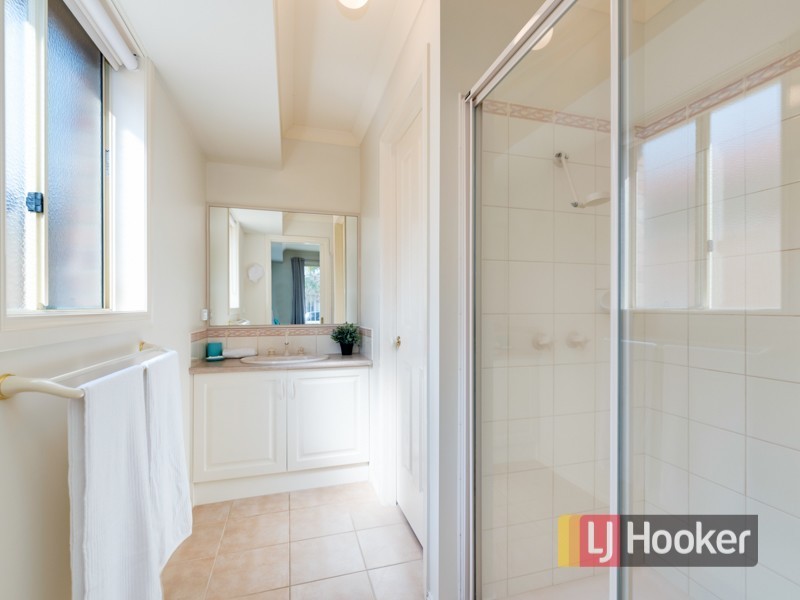 5 Lobelia Street, Pakenham VIC 3810