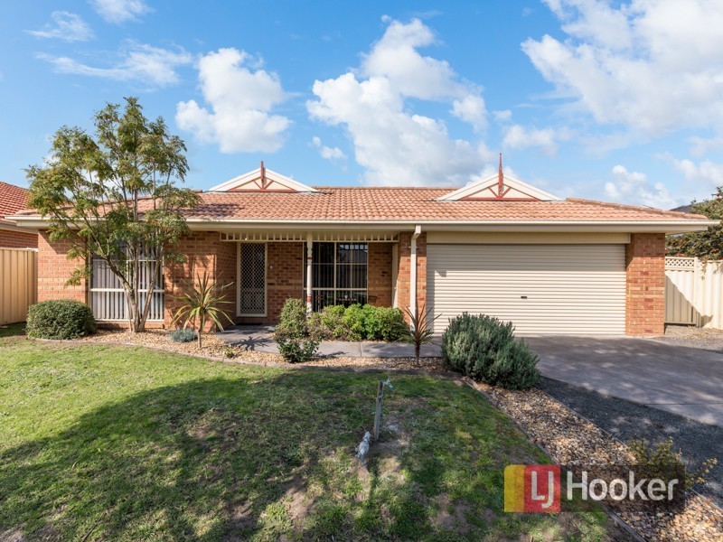 5 Lobelia Street, Pakenham VIC 3810