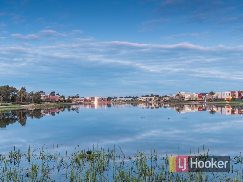 61 Botanic Drive, Pakenham VIC 3810
