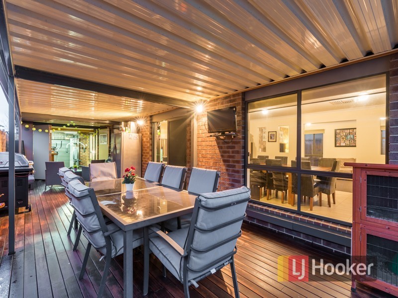 18 Marquis Court, Pakenham VIC 3810