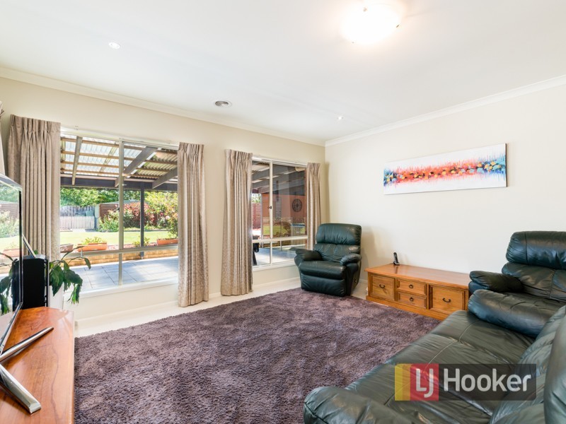 4 Malouf Court, Pakenham VIC 3810
