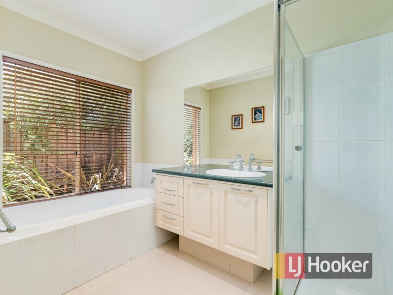 4 Malouf Court, Pakenham VIC 3810