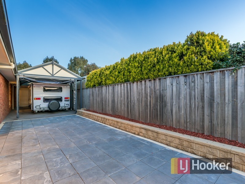 4 Malouf Court, Pakenham VIC 3810