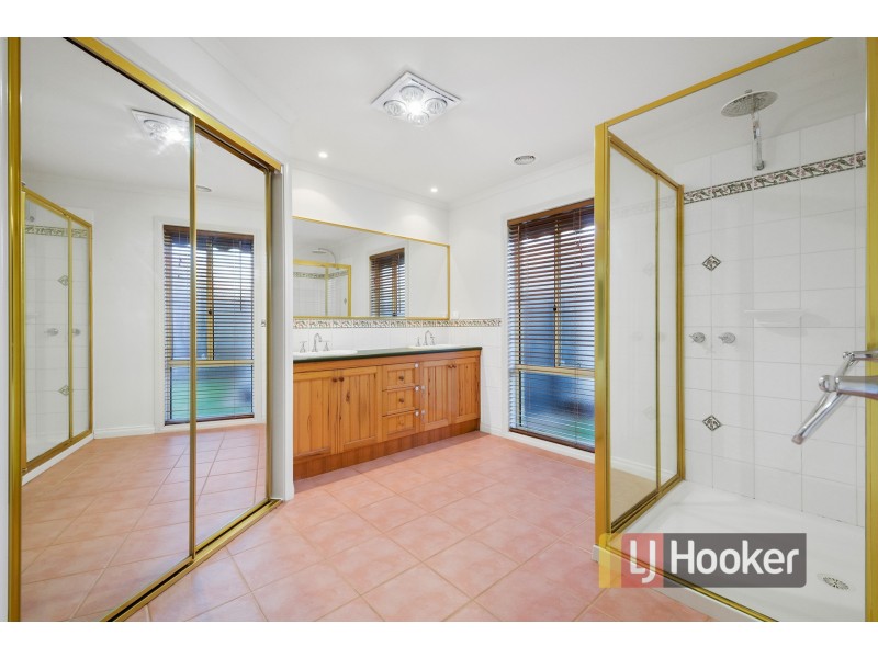 44 Brunt Road, Beaconsfield VIC 3807