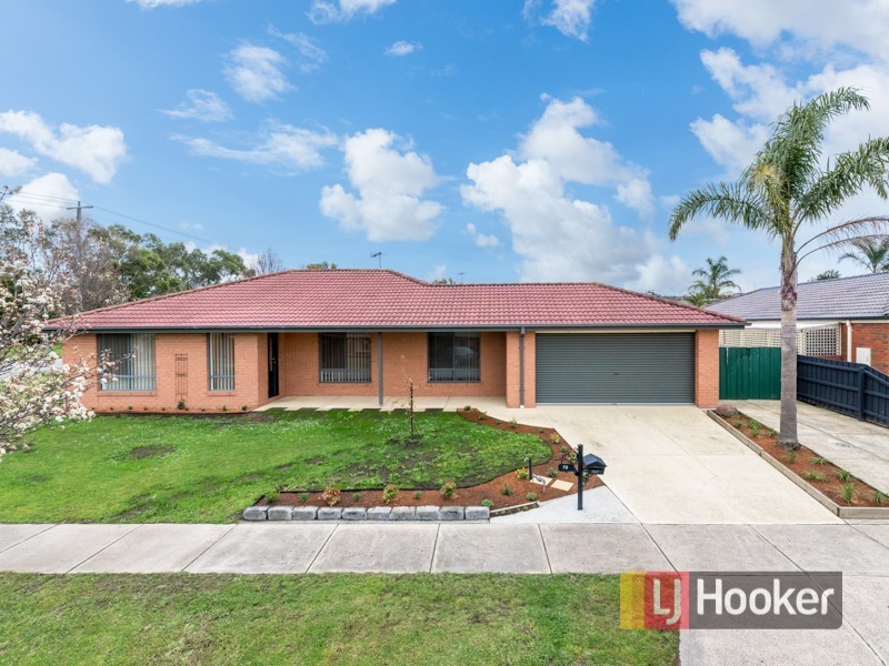 79 Ebony Drive, Pakenham VIC 3810