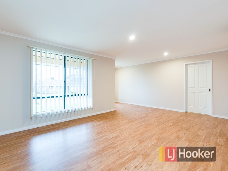 79 Ebony Drive, Pakenham VIC 3810