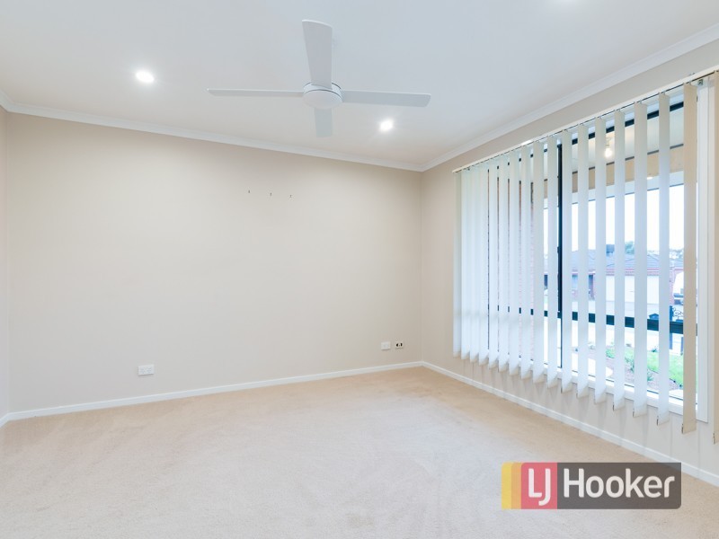 79 Ebony Drive, Pakenham VIC 3810