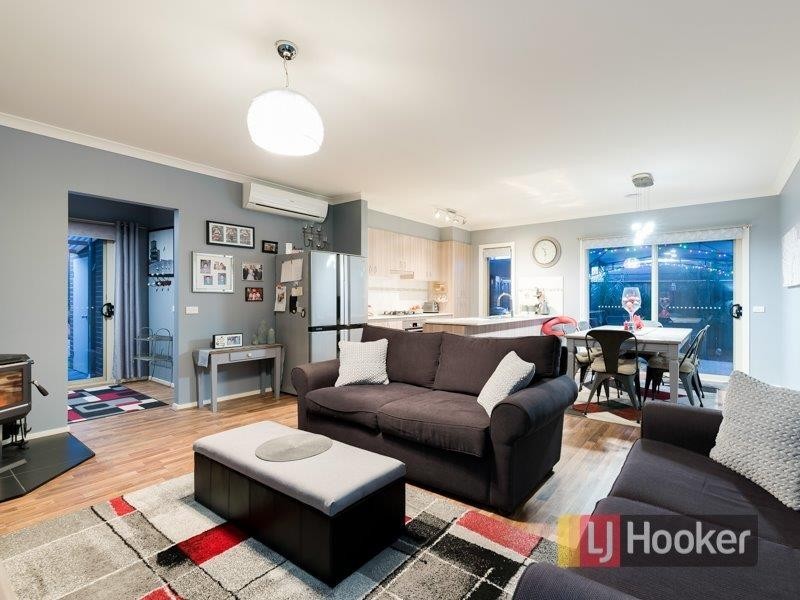 17 Havana Parade, Pakenham VIC 3810