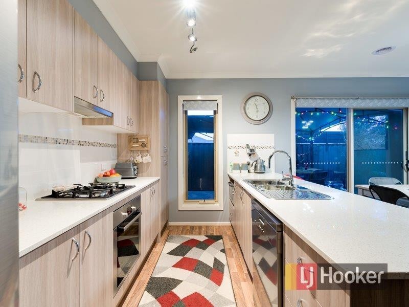 17 Havana Parade, Pakenham VIC 3810