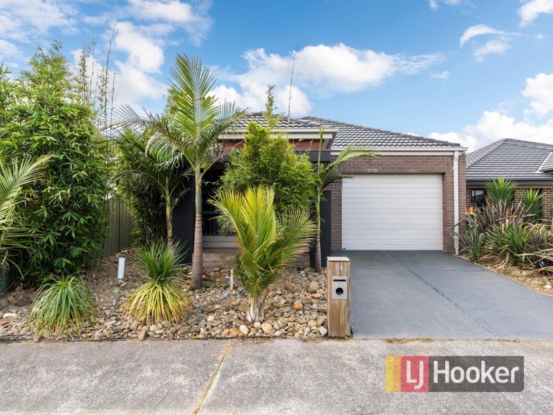 31 Cohens Way, Pakenham VIC 3810