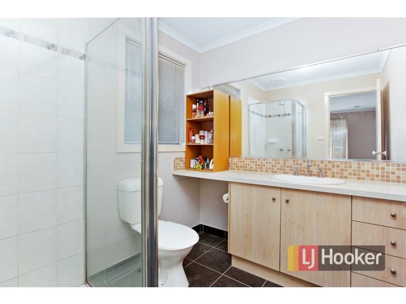 14 Jacaranda Way, Pakenham VIC 3810