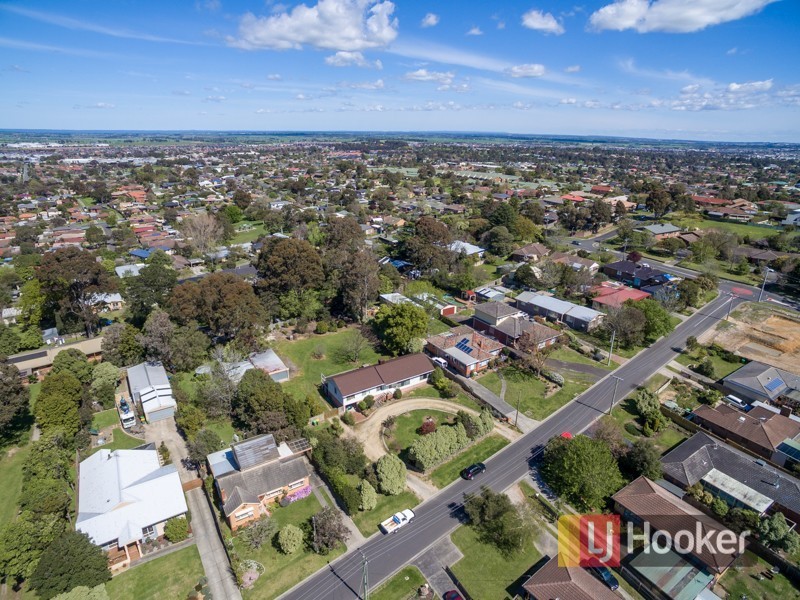12-14 Thwaites Road, Pakenham VIC 3810