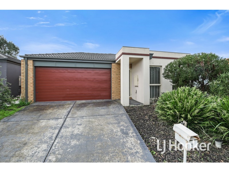 3 Central Avenue, Pakenham VIC 3810