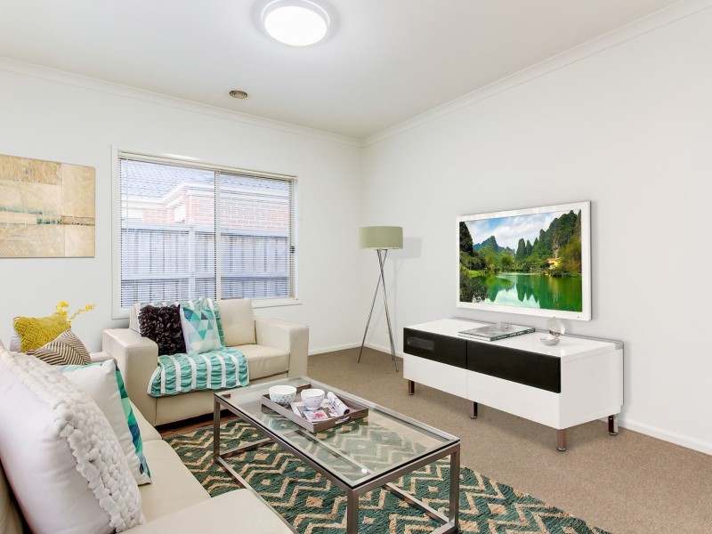 10 Ramel Way, Pakenham VIC 3810