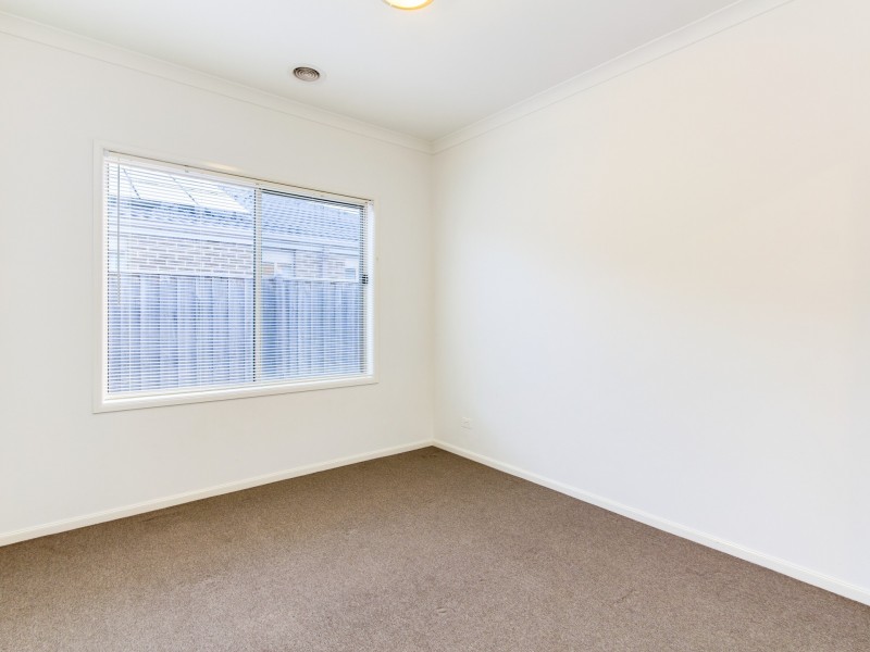 10 Ramel Way, Pakenham VIC 3810