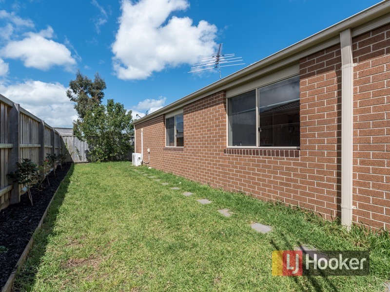 68 Algerd Way, Pakenham VIC 3810