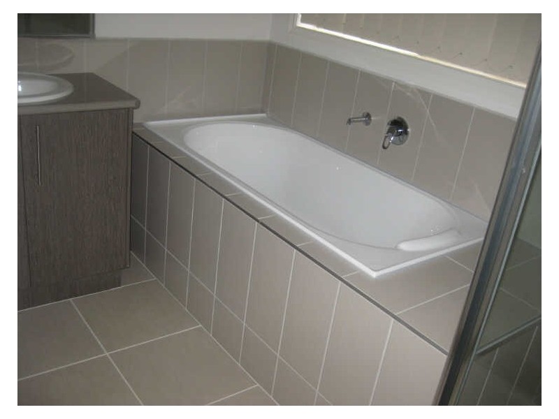 9/40 Army Road, Pakenham VIC 3810