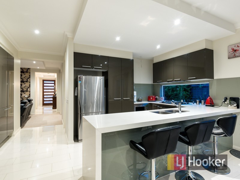 41 Kimberley Grove, Pakenham VIC 3810