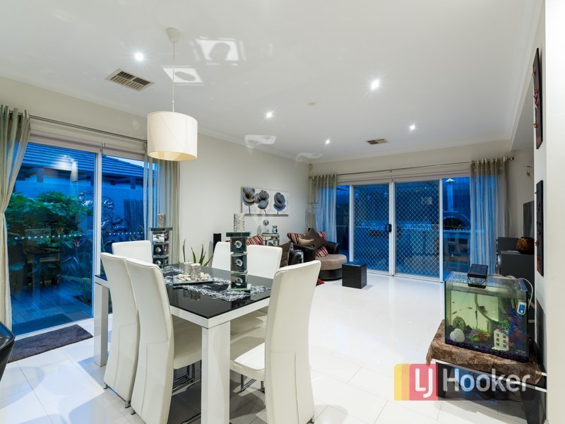 41 Kimberley Grove, Pakenham VIC 3810