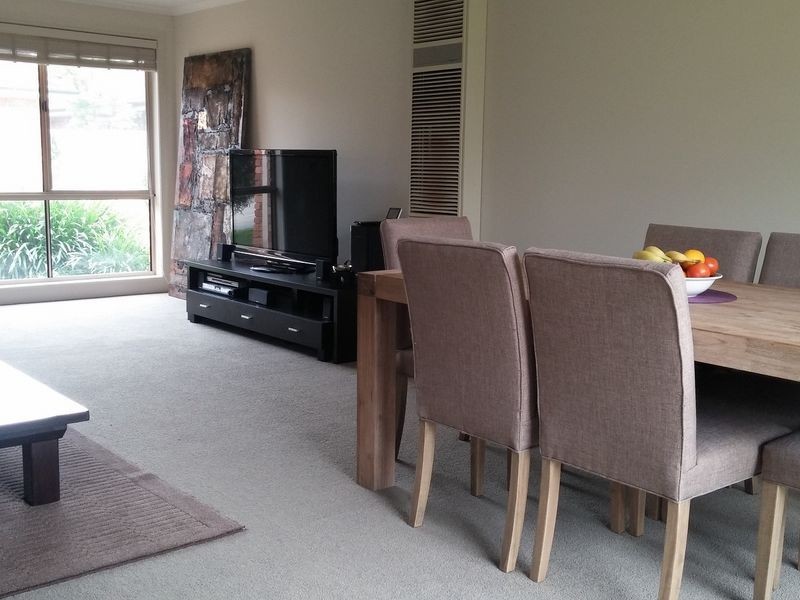 3/11-13 Carlyle Street, Pakenham VIC 3810