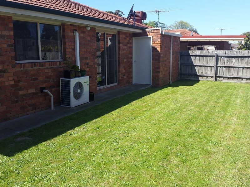 3/11-13 Carlyle Street, Pakenham VIC 3810