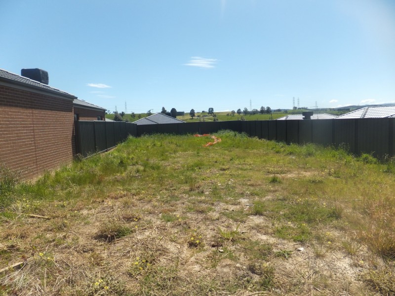 4 Chelan Court, Pakenham VIC 3810