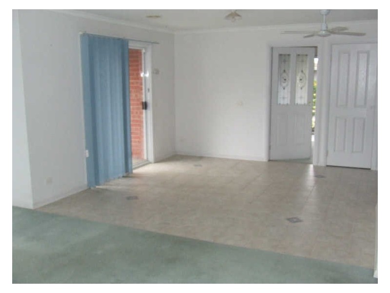 31 Thomas Place, Pakenham VIC 3810