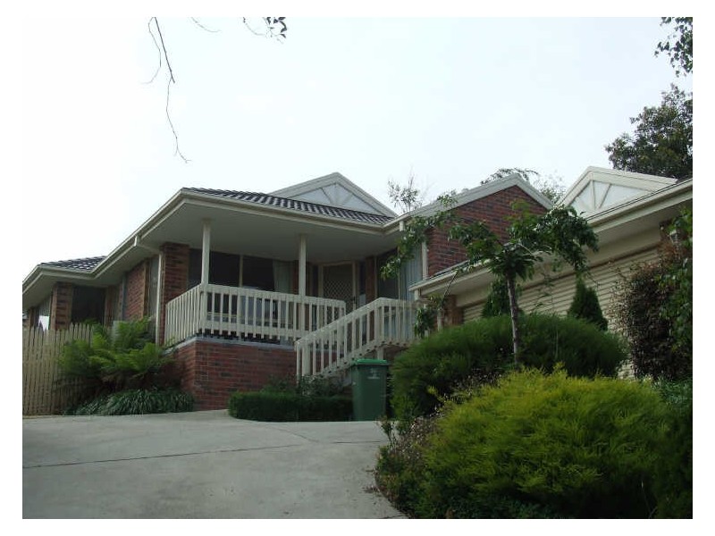 5 Aberdeen Heights, Pakenham VIC 3810