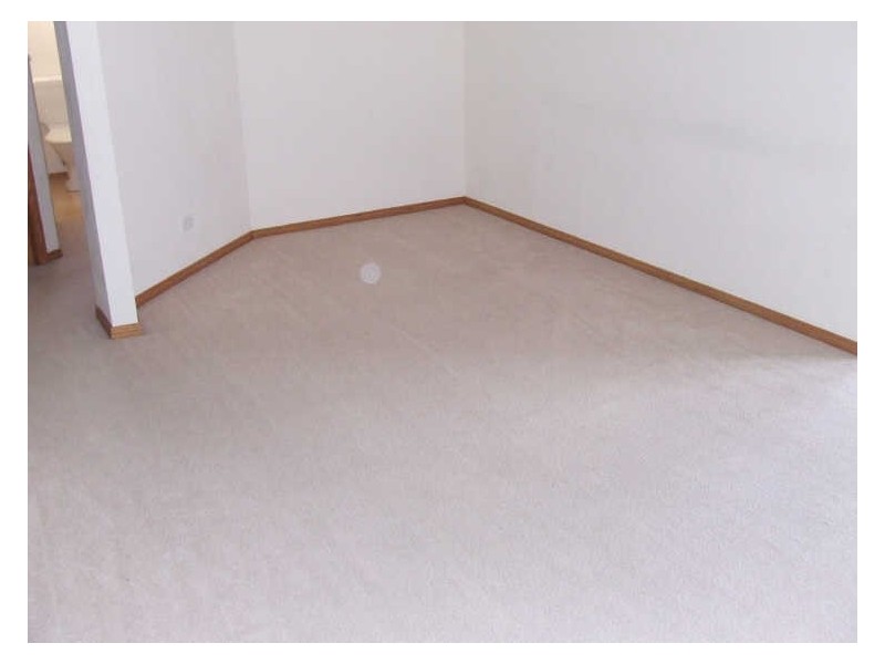 2/63 Pommel Street, Pakenham VIC 3810