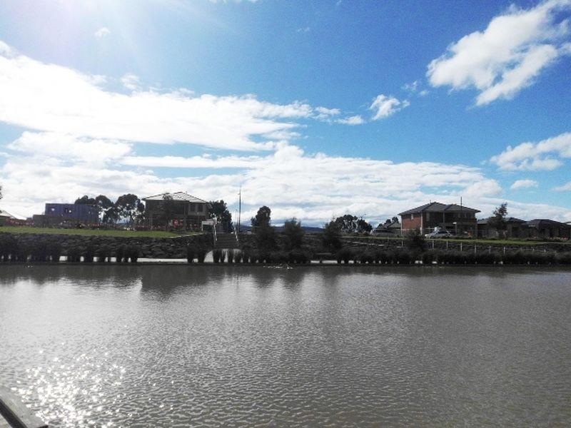 20 Cyan Crescent, Officer VIC 3809