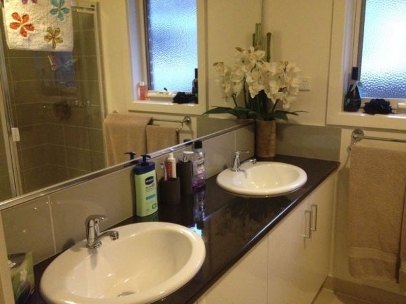 5/81 – 83 Ahern Road, Pakenham VIC 3810