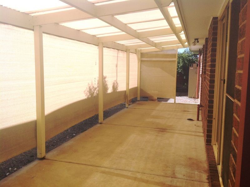 19 Dunbarton Drive, Pakenham VIC 3810