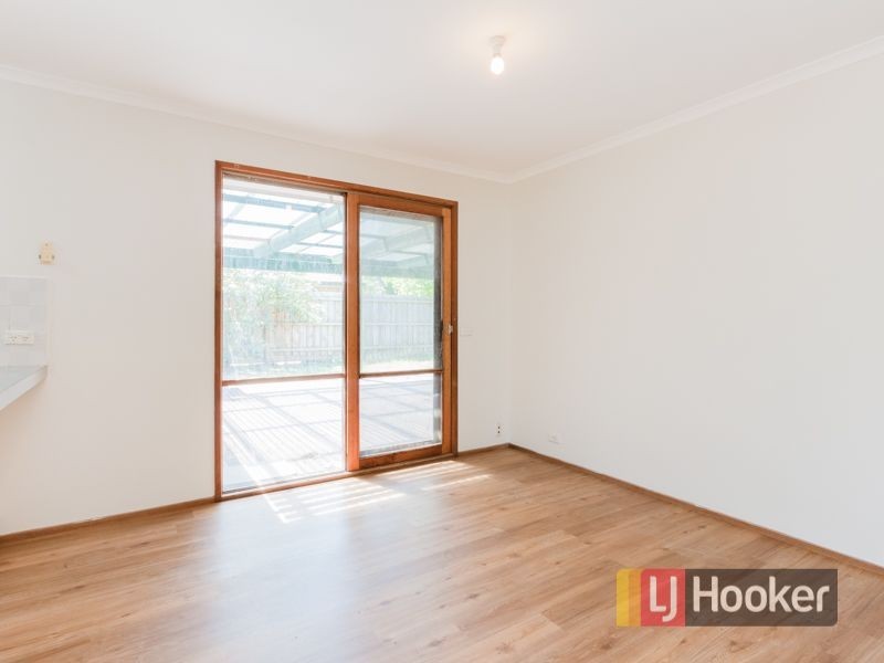 70 Racecourse Road, Pakenham VIC 3810