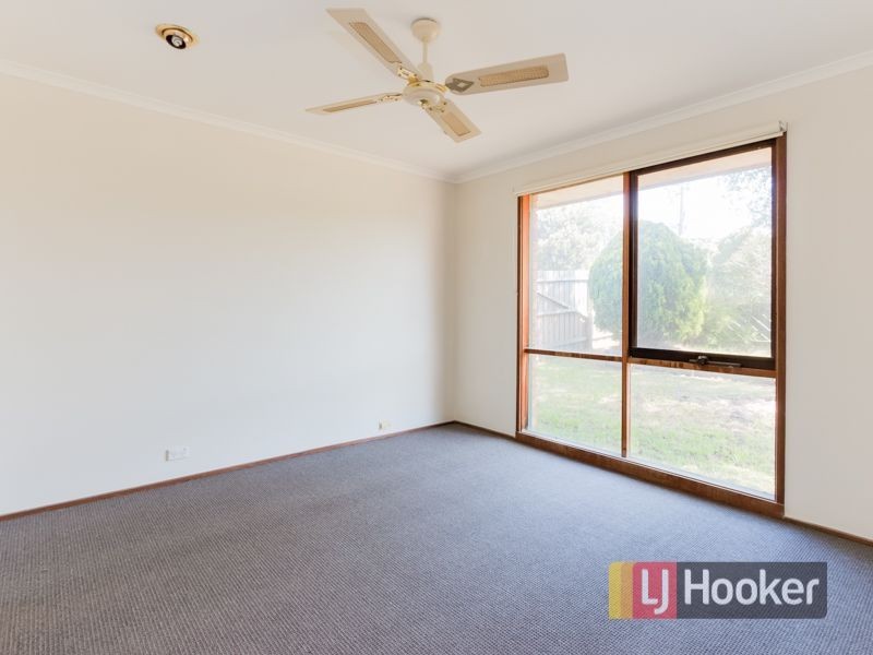 70 Racecourse Road, Pakenham VIC 3810