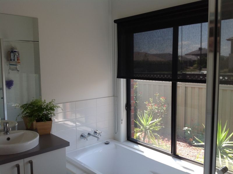 1 Sun Orchard Drive, Pakenham VIC 3810