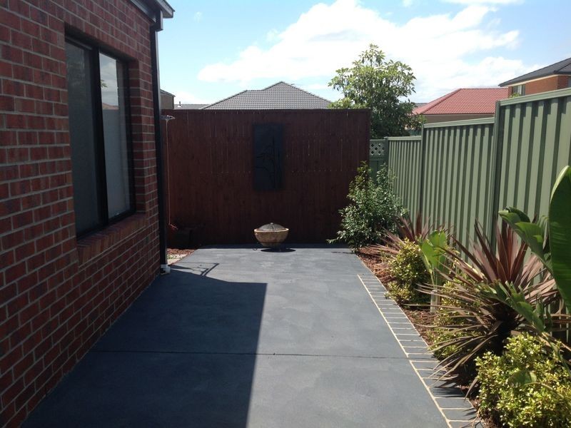 1 Sun Orchard Drive, Pakenham VIC 3810