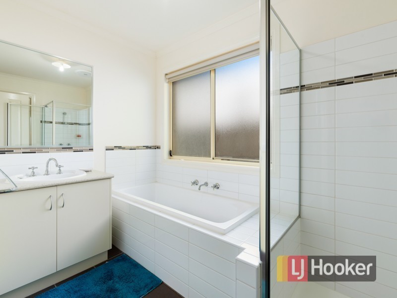 23/18 Ben Drive, Pakenham VIC 3810