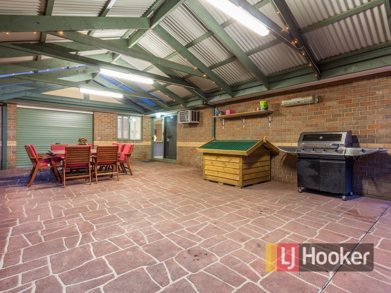 8 Benor Court, Pakenham VIC 3810