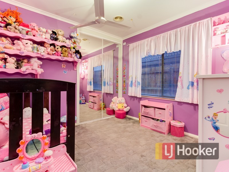 8 Benor Court, Pakenham VIC 3810