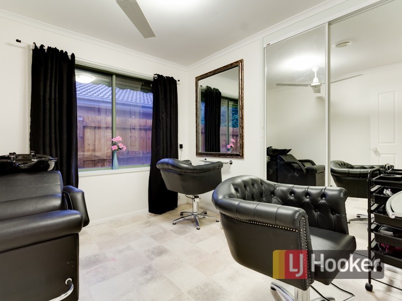 8 Benor Court, Pakenham VIC 3810