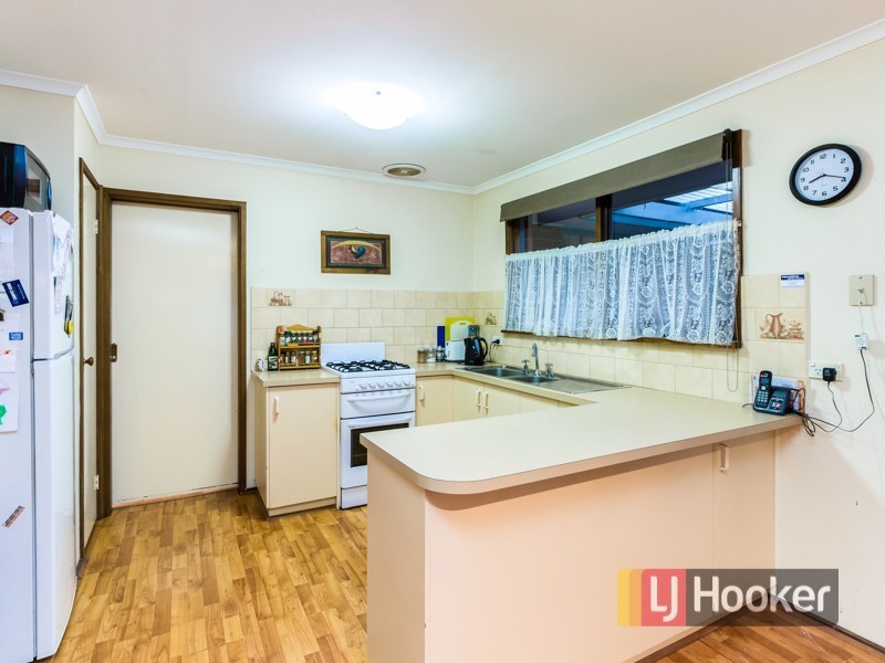 3 Anita Place, Pakenham VIC 3810