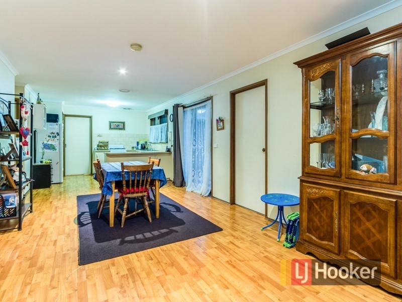 3 Anita Place, Pakenham VIC 3810