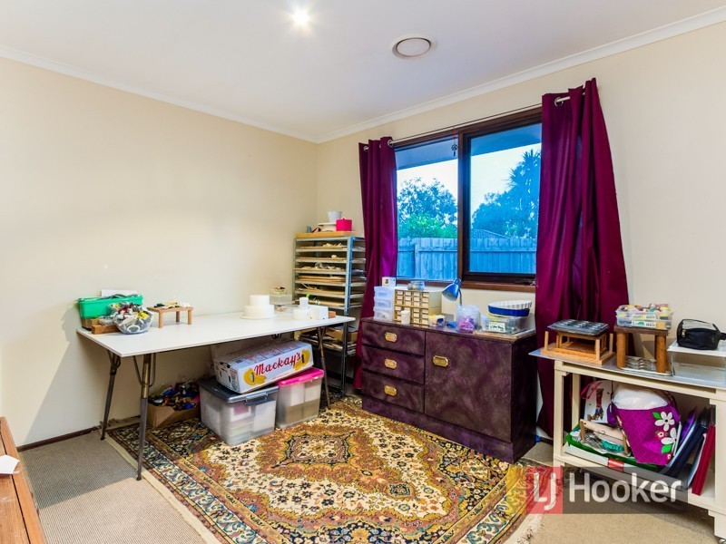 3 Anita Place, Pakenham VIC 3810