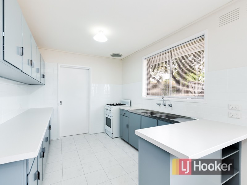 6 Carramar Drive, Frankston VIC 3199