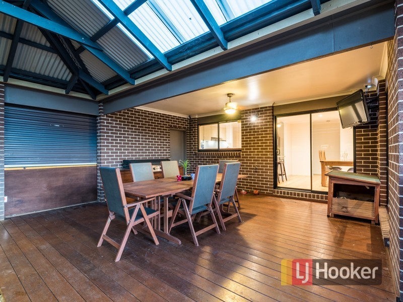 90 Gallery Way, Pakenham VIC 3810