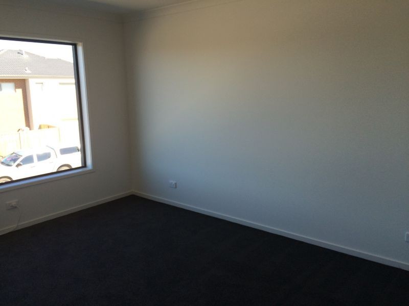 36 Officedale Road, Officer VIC 3809