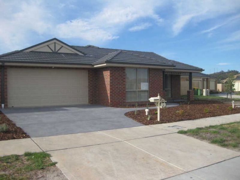 9 Olivia Court, Pakenham VIC 3810