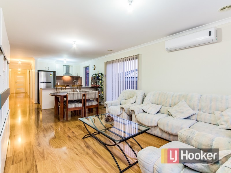 17 Tahoe Circuit, Pakenham VIC 3810